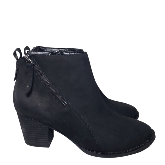 Aqua College Nancy Black Nubuck Waterproof Zip Closed Toe Booties Sz 11M - Picture 1 of 9